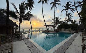 TIKI Beach Club&Resort